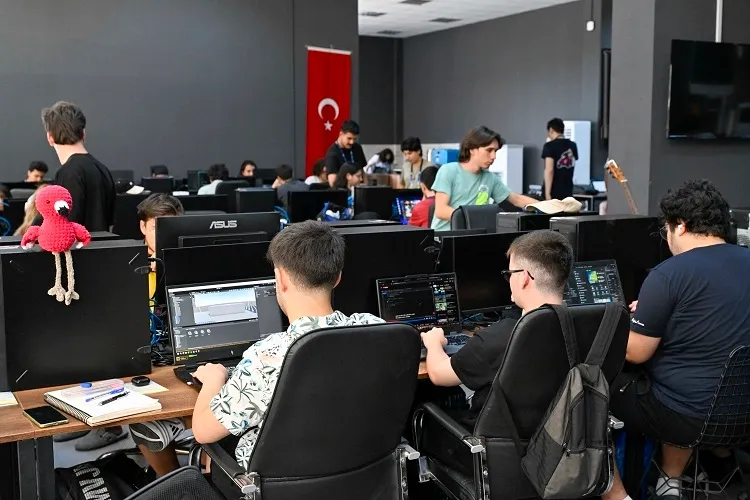Adana'da Oyun Geliştiriciler'den 48 saatlik maraton