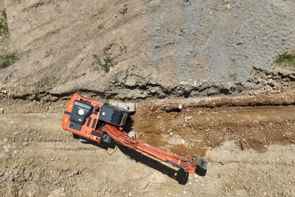 Eskişehir Sivrihisar’da iki noktada altyapı çalışması