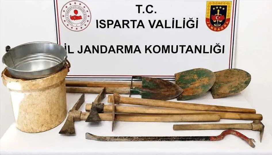 Isparta'da kaçak kazı operasyonu!