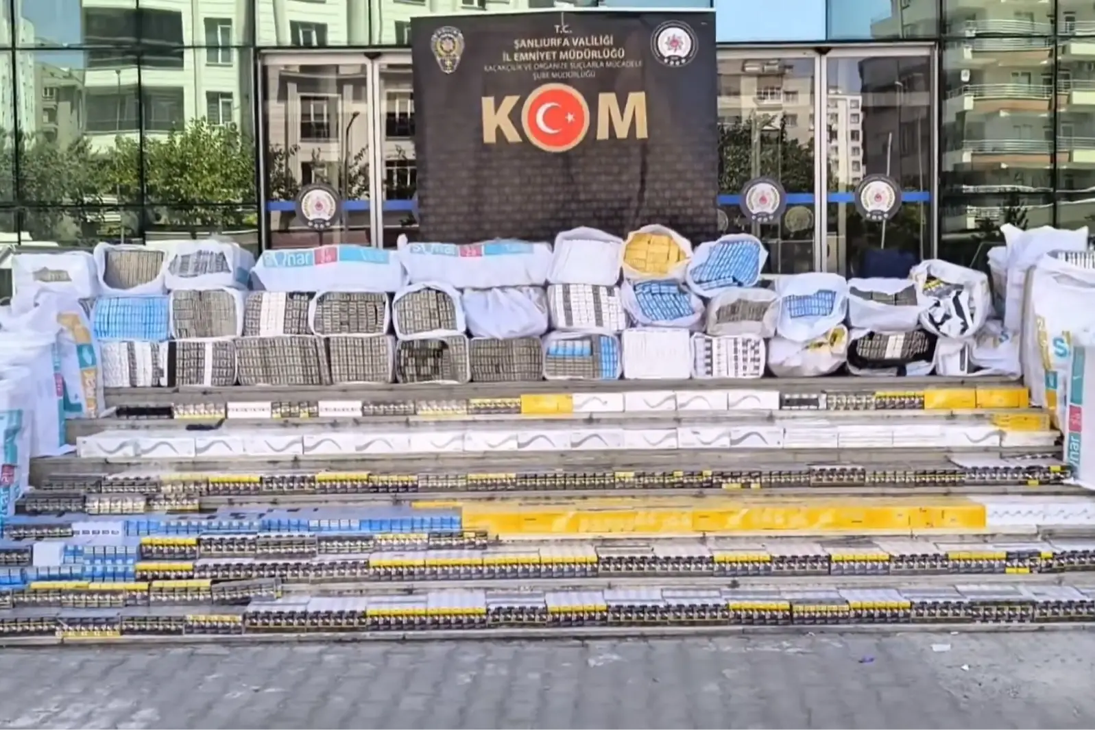 Şanlıurfa'da kaçak sigara operasyonu!