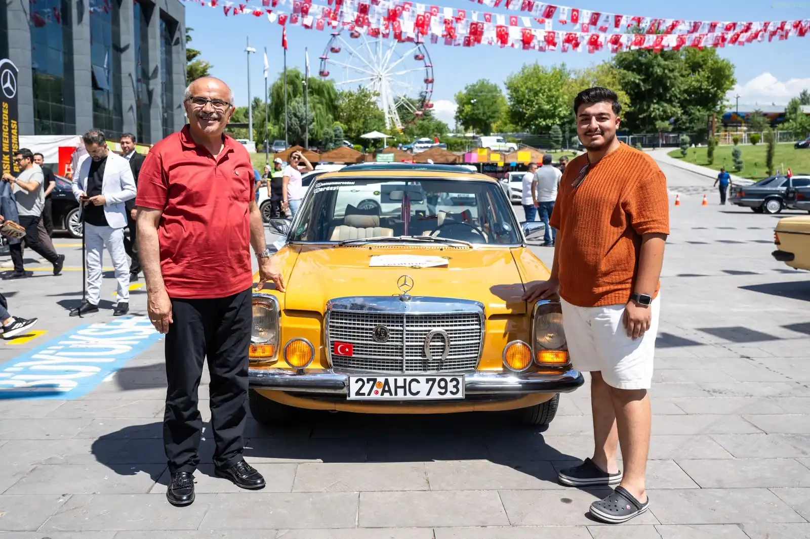 Kayısı Festivali'nde klasik Mercedes buluşması