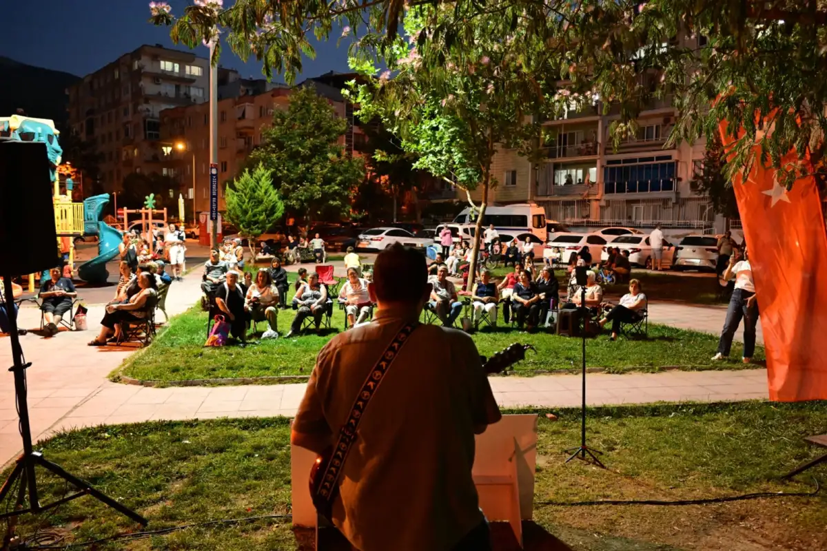 Manisa'da akustik yaz akşamları ile müzik ziyafeti