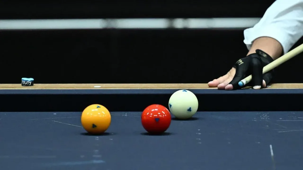 Kars'ta 3 Bant Bilardo