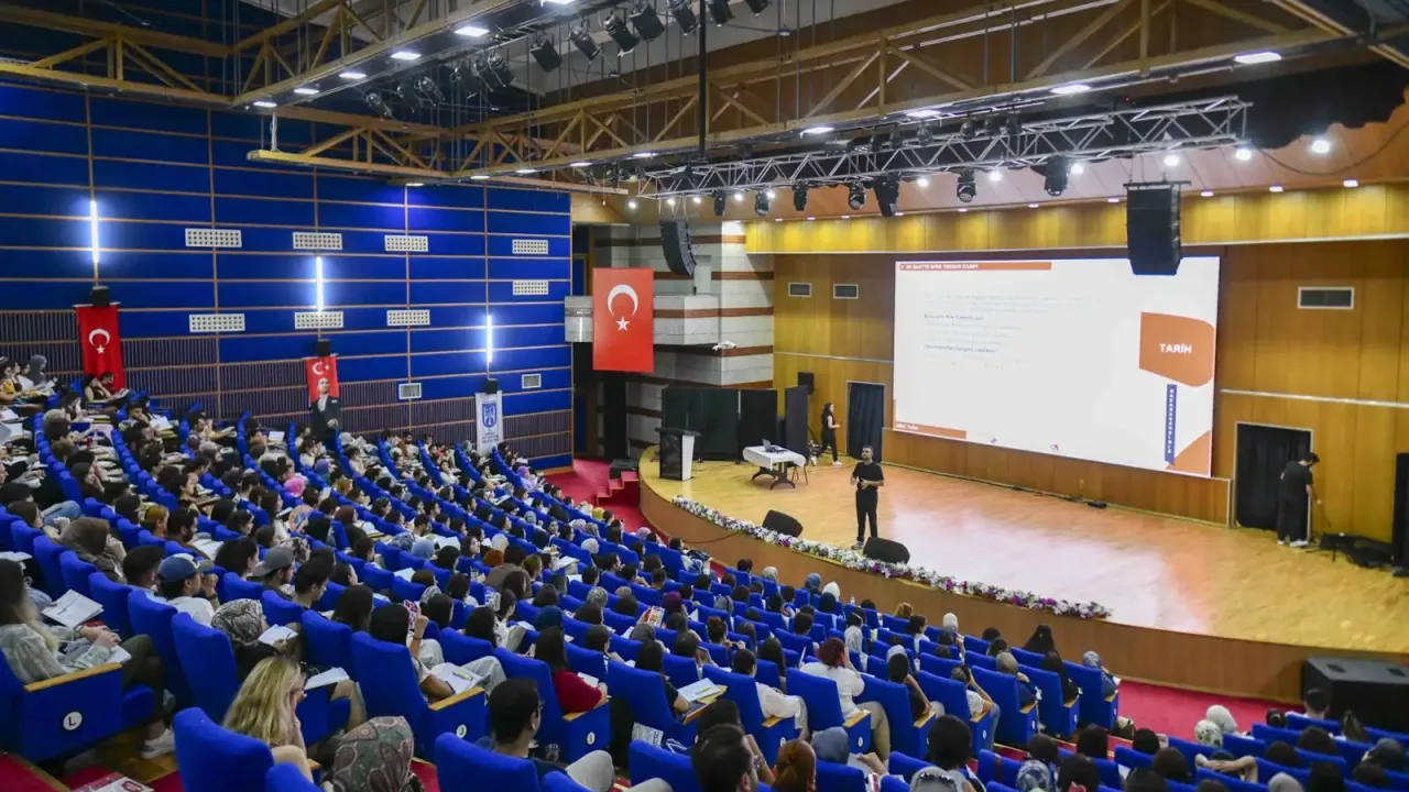 Ankara'da KPSS adaylarına ücretsiz yoğun eğitim fırsatı