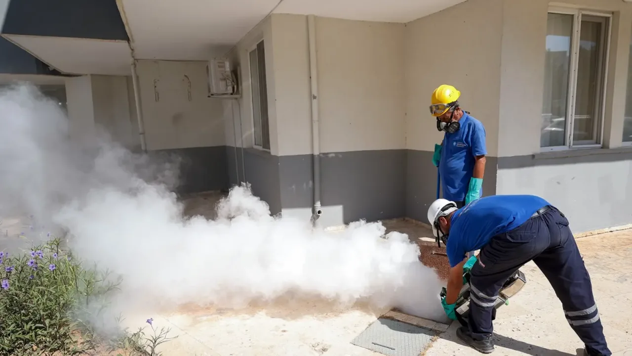 Antalya’da haşere ve sivrisinekle mücadele aralıksız sürüyor