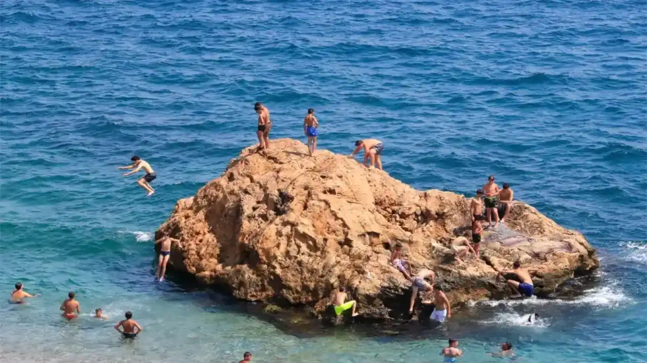 Antalya'da Sıcak