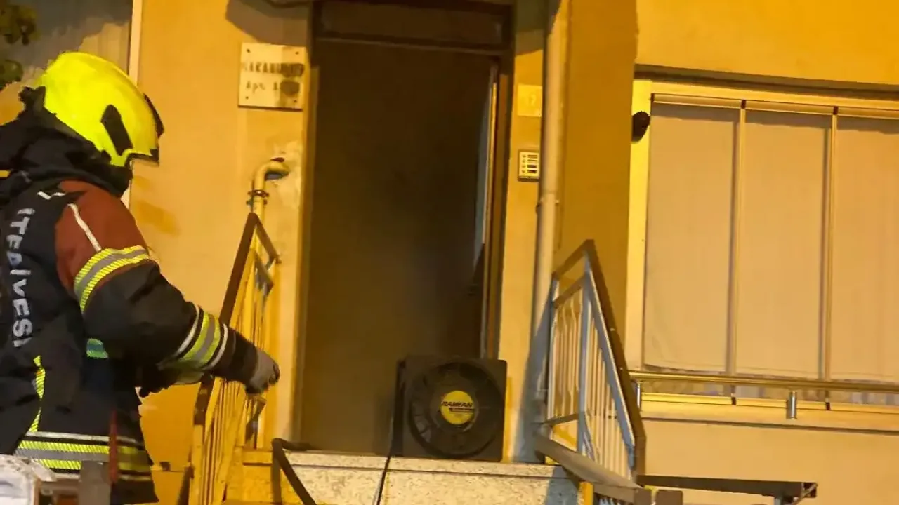 Altıeylül’de evde çıkan yangın kontrol altına alındı