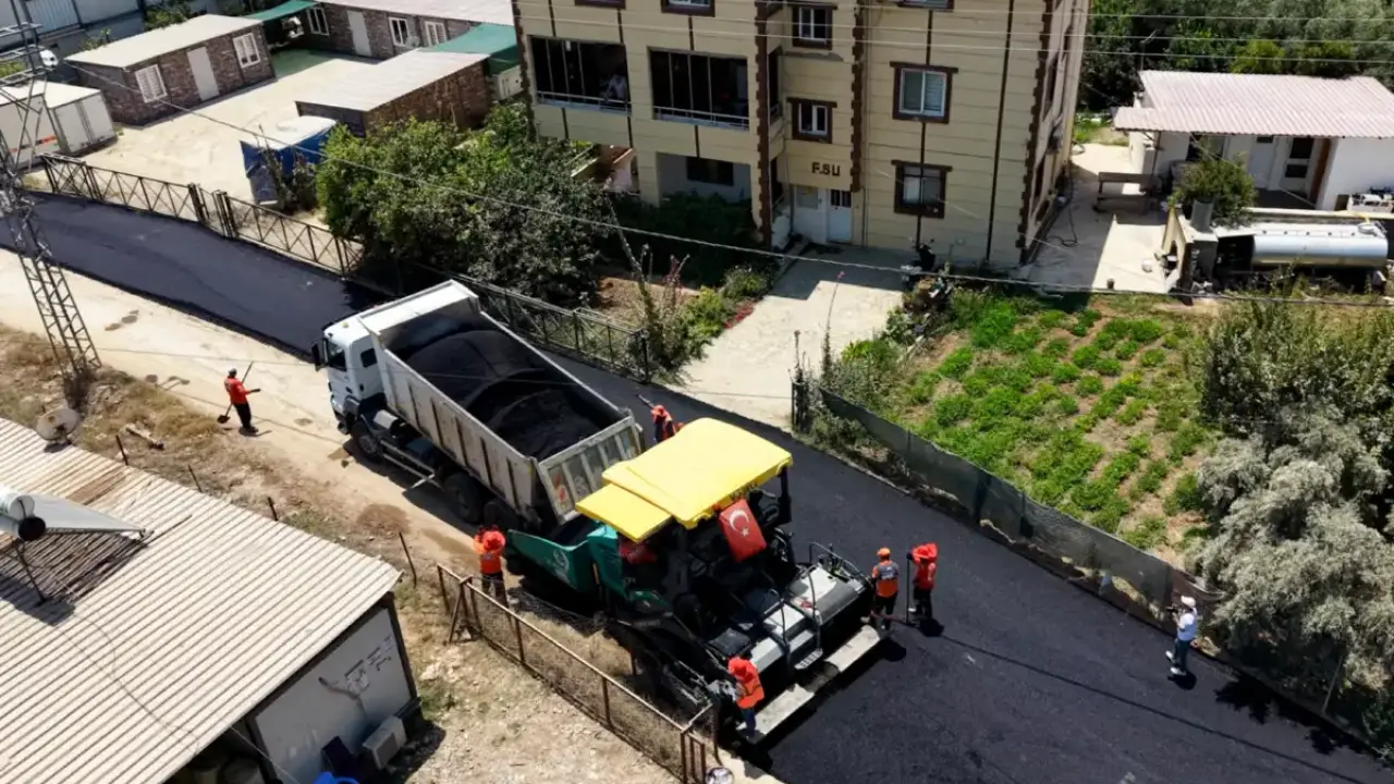 Gülnar'da asfaltlama tamamlandı, yol trafiğe açıldı
