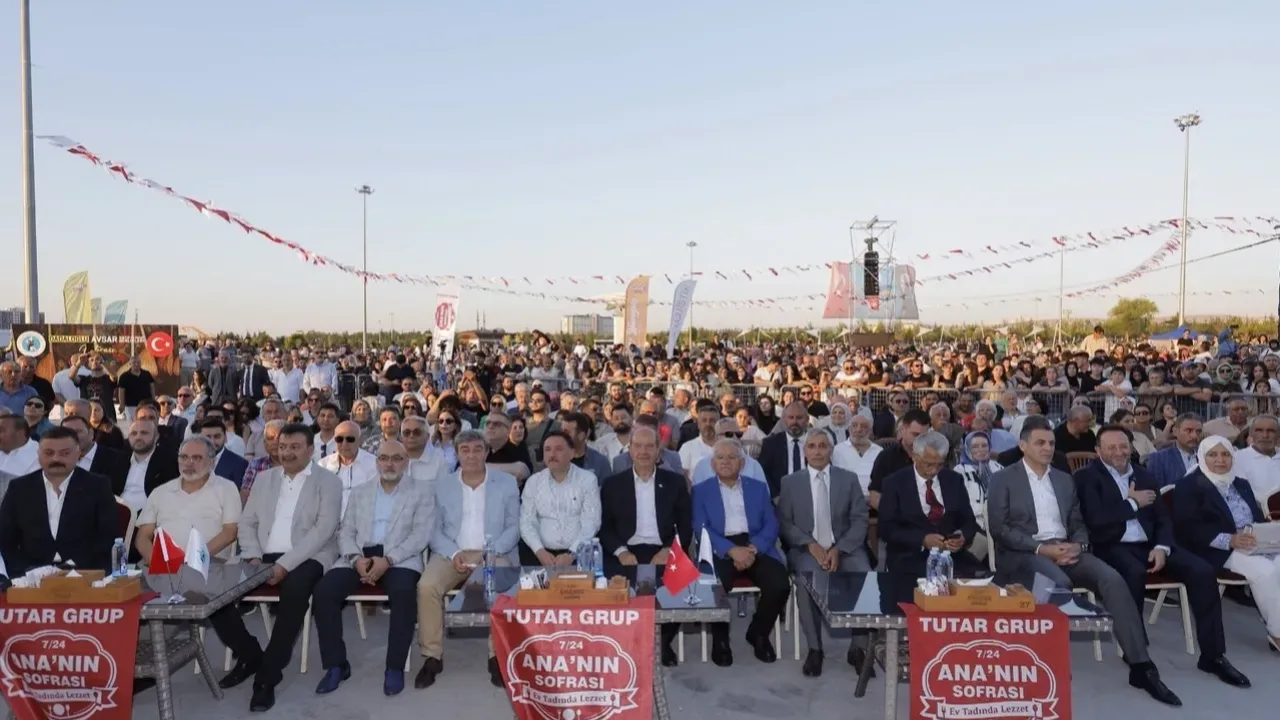 Dadaloğlu Şenliği