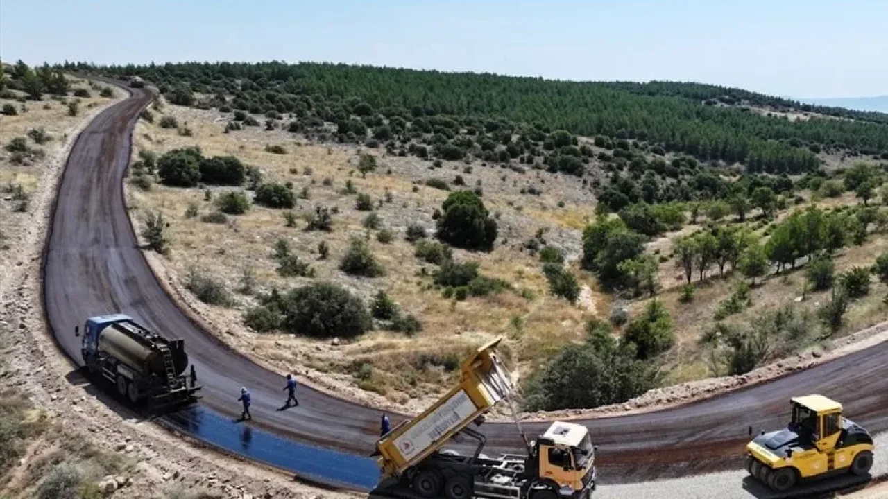Denizli Büyükşehir kentin ulaşım ağını güçlendiriyor