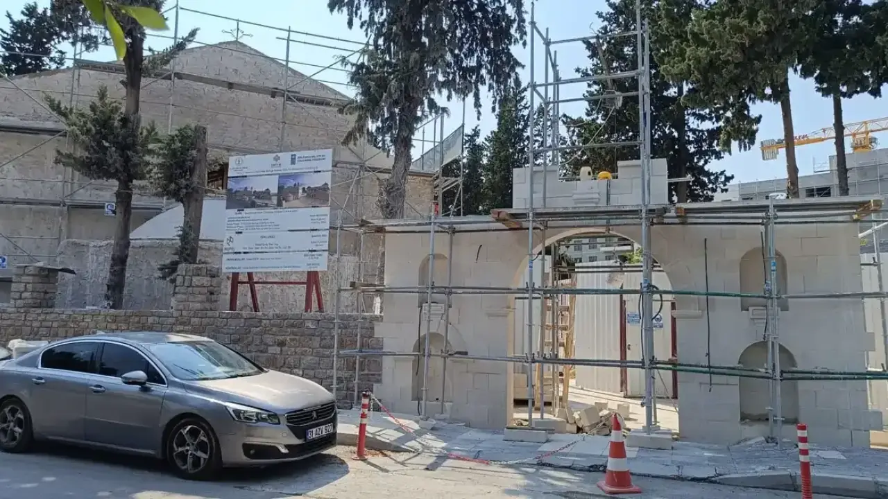 Deprem yaralarını sarıyor: 411 yıllık Aziz Corç kilisesi yeniden