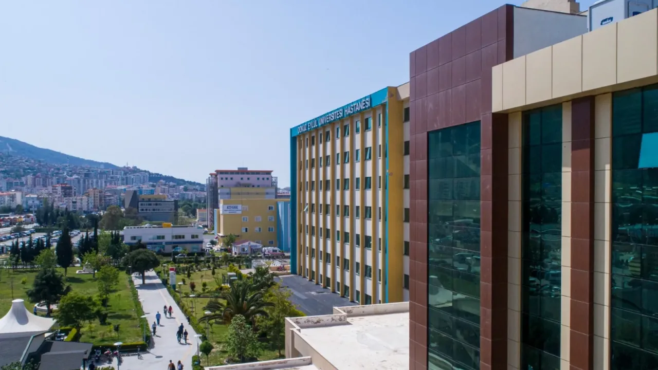 Dokuz Eylül nitelikli hekim kadrosunu güçlendirdi