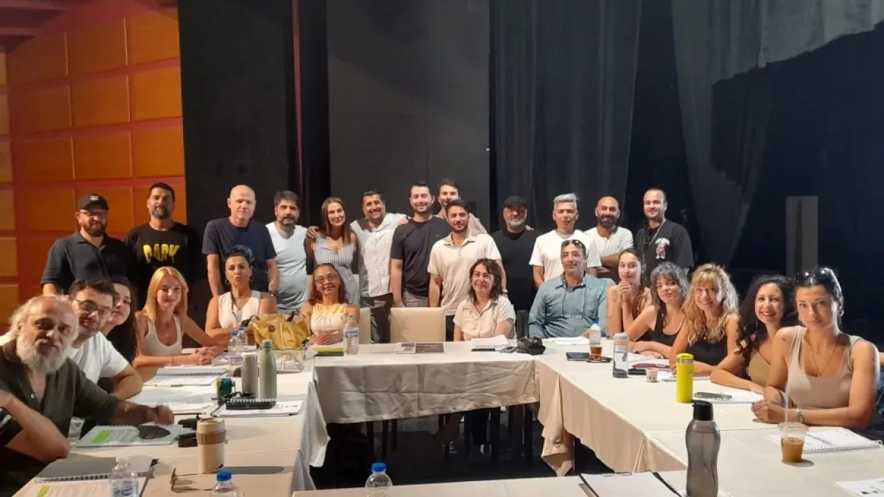 Eskişehir Şehir Tiyatroları yeni sezonu “Verimsizler” ile açıyor
