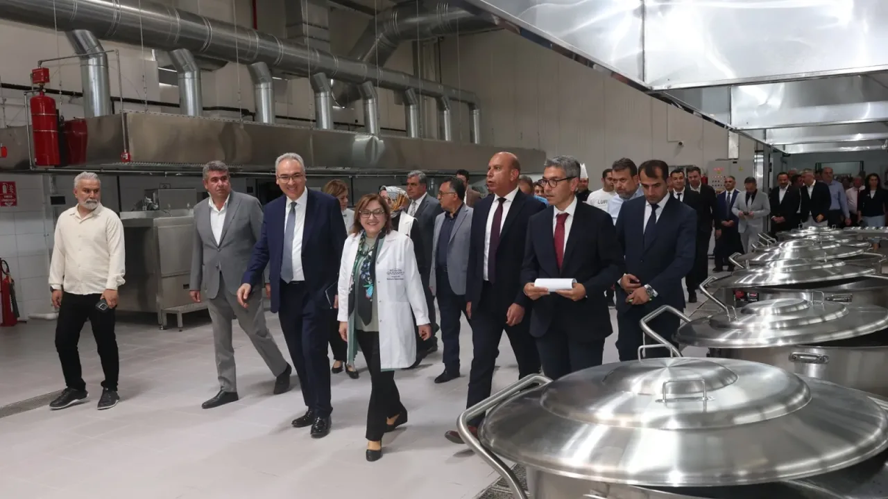 Gaziantep’te modern aşevi hizmete girdi