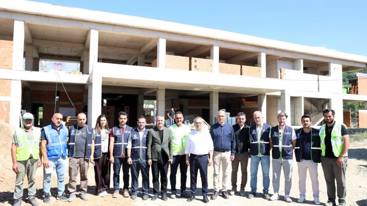 Gölcük Projelerini Dr. Baraçlı Yerinde İnceledi