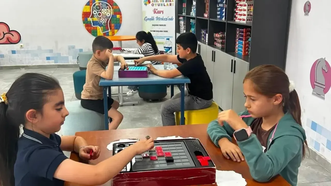 GSB Kültür ve Sanat Okulları’nda Çocuklar Hem Eğleniyor Hem