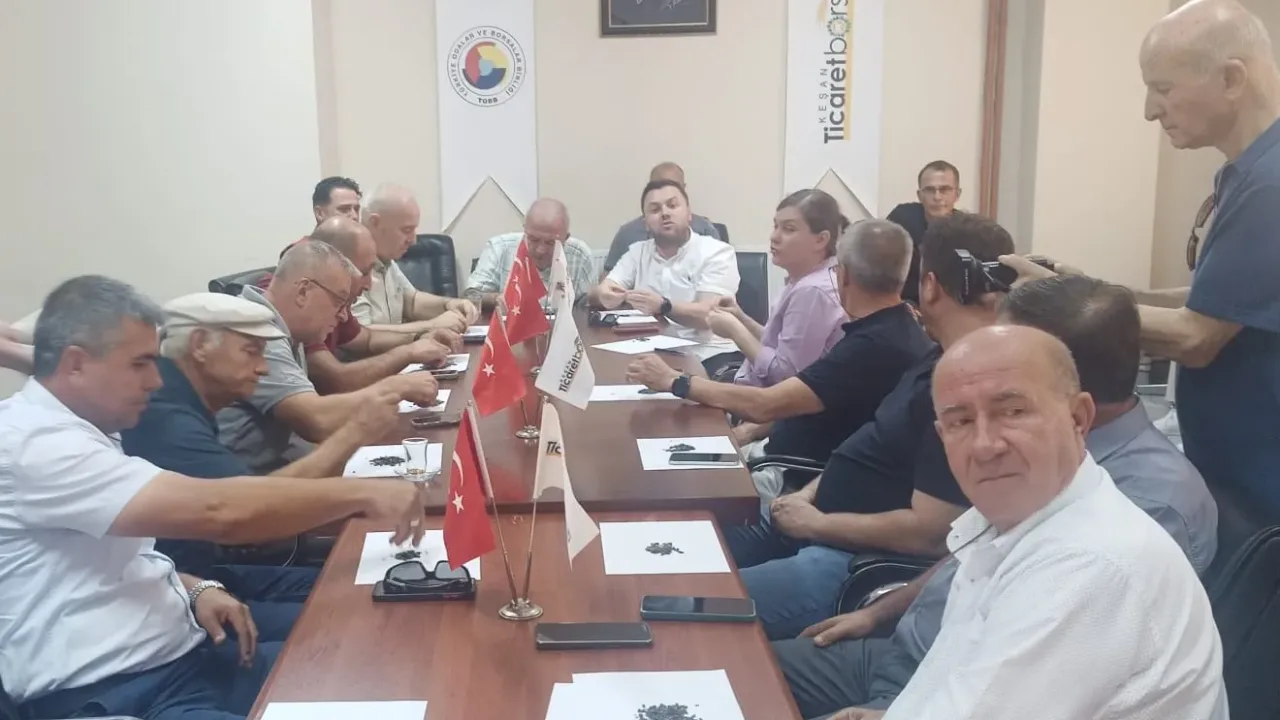 Keşan’da 2026’nın ilk ayçiçeği 42,50 TL’den satıldı