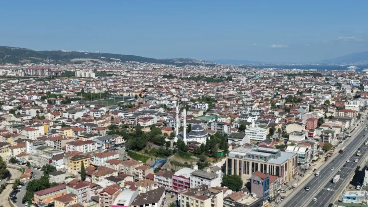 Kocaeli'de Körfez’in iki mahallesinde modern altyapı hamlesi