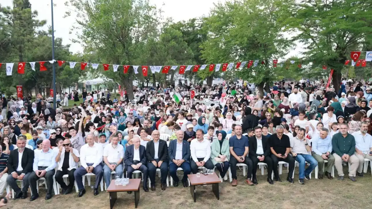 Kocaeli Gebze'de yaz okulları kapanış programıyla tamamlandı