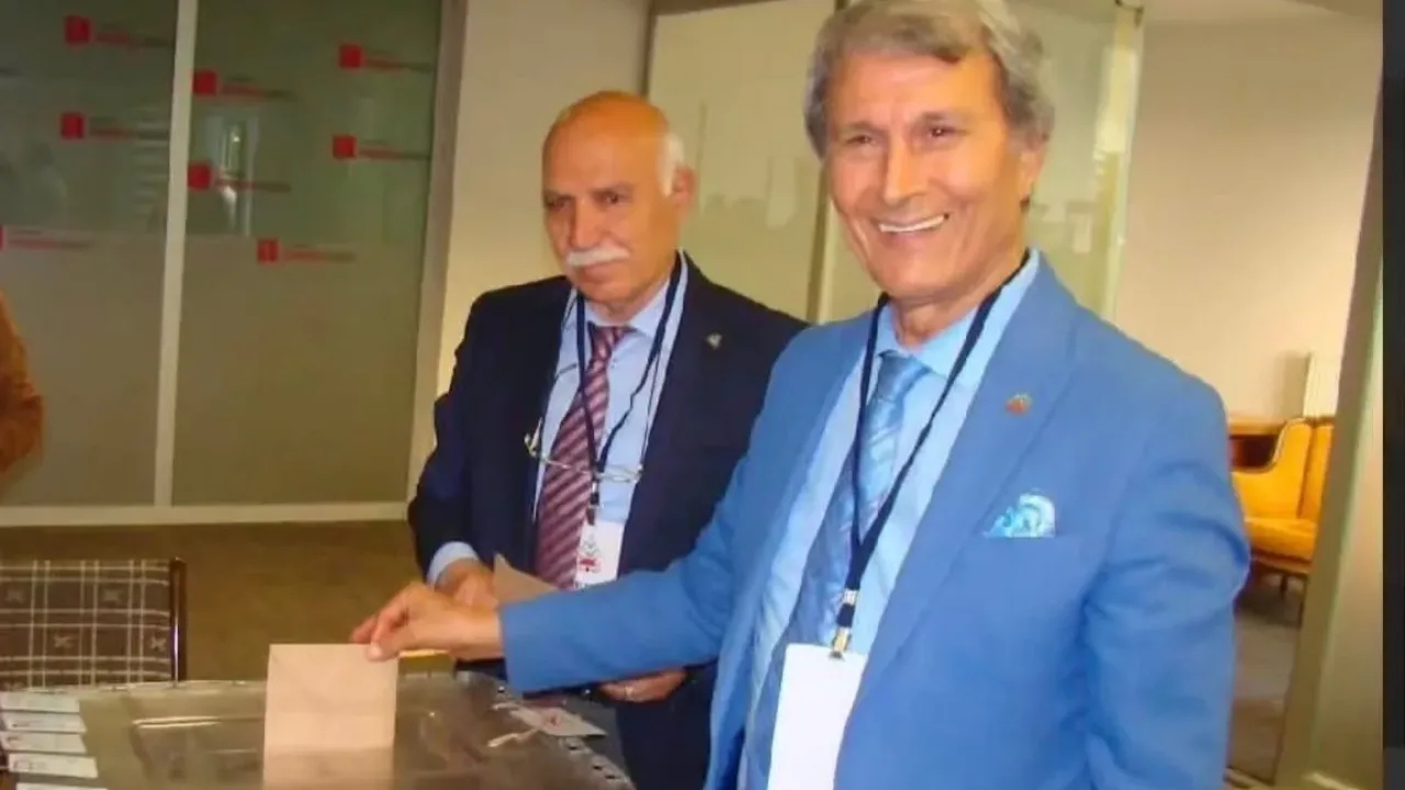 Kutlu Parti ilk olağan kurultayını yaptı... Yusuf Halaçoğlu