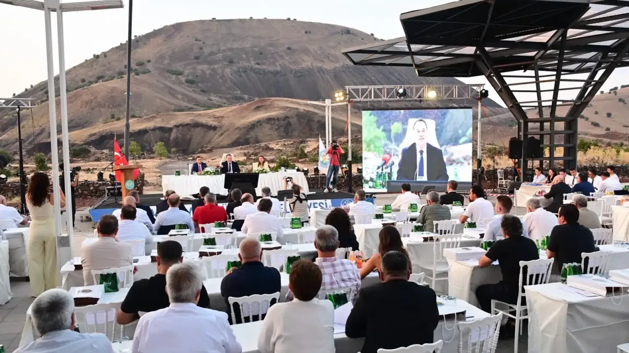 Manisa’da yatırımlar ve yeni projeler gündemde