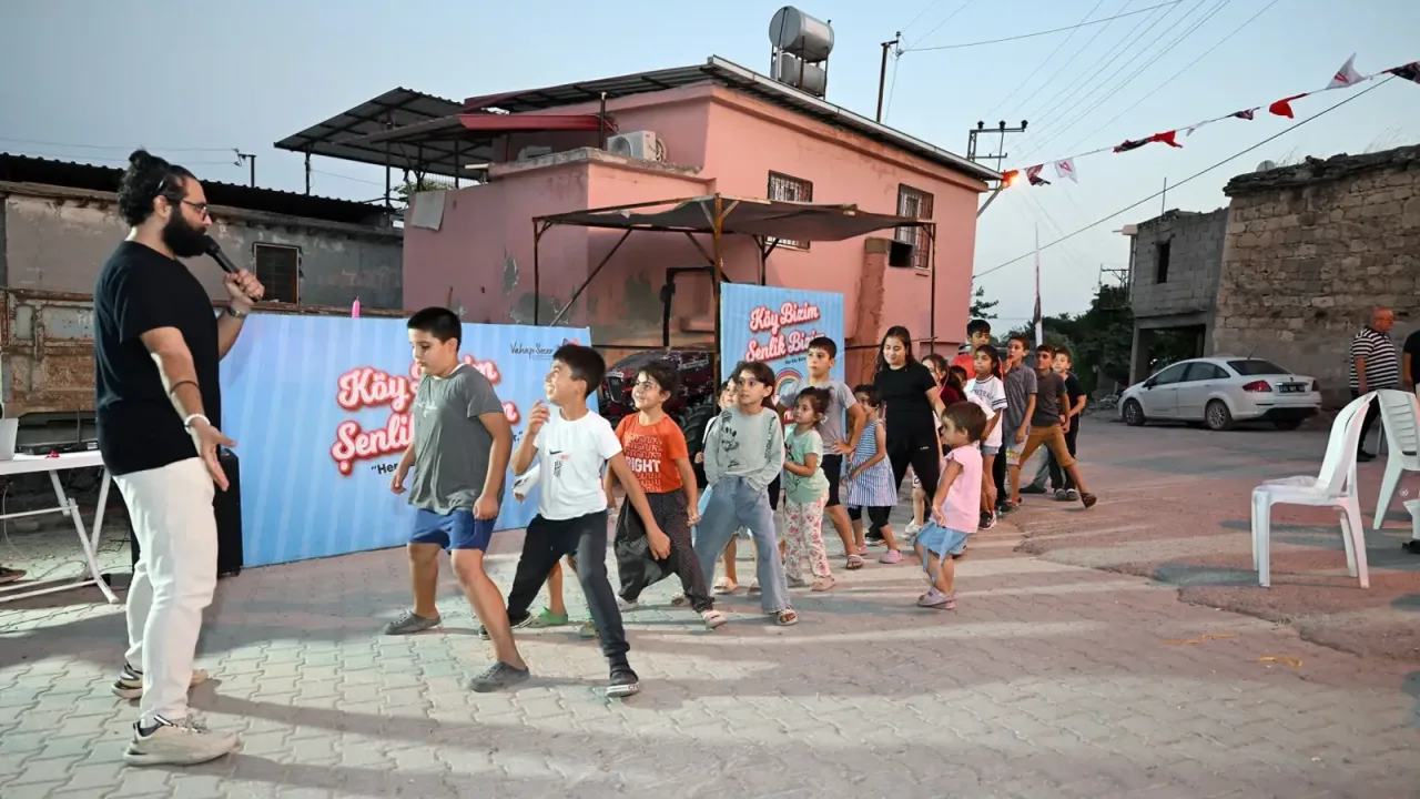 Mersin’de çocuklar geleneksel oyunlarla buluştu