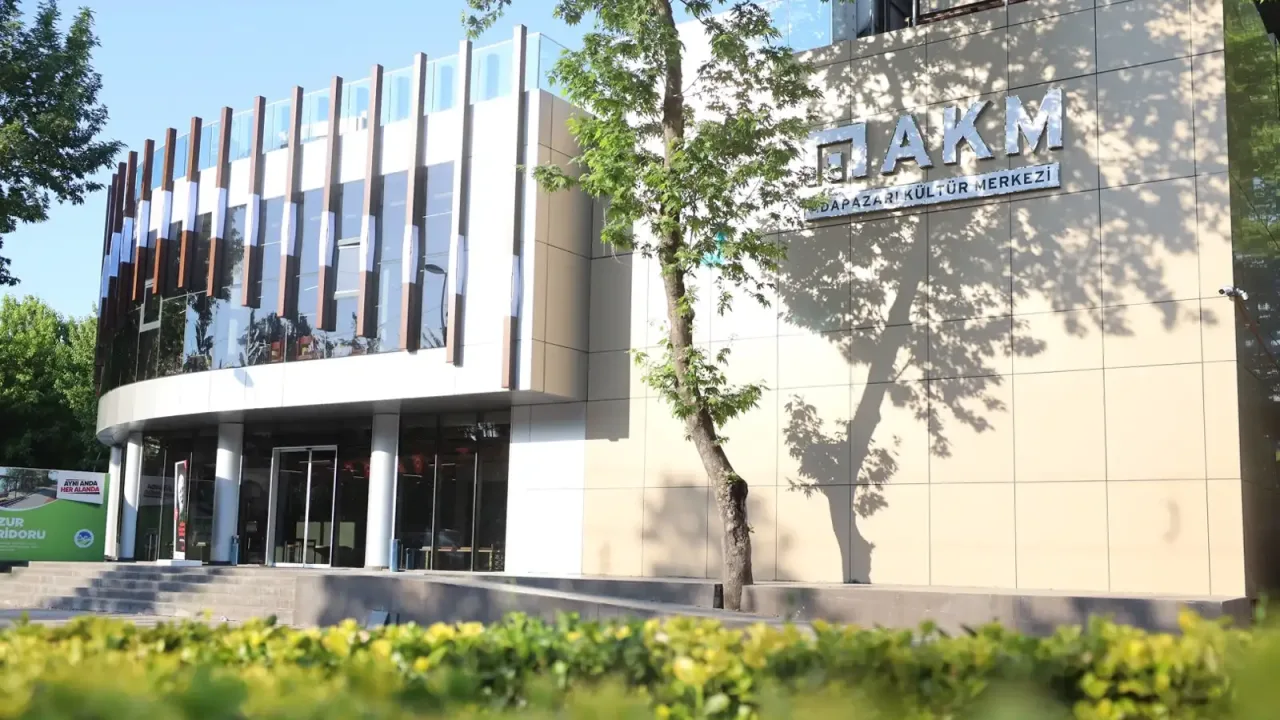 Sakarya Büyükşehir, KPSS adaylarına ücretsiz eğitim imkanı