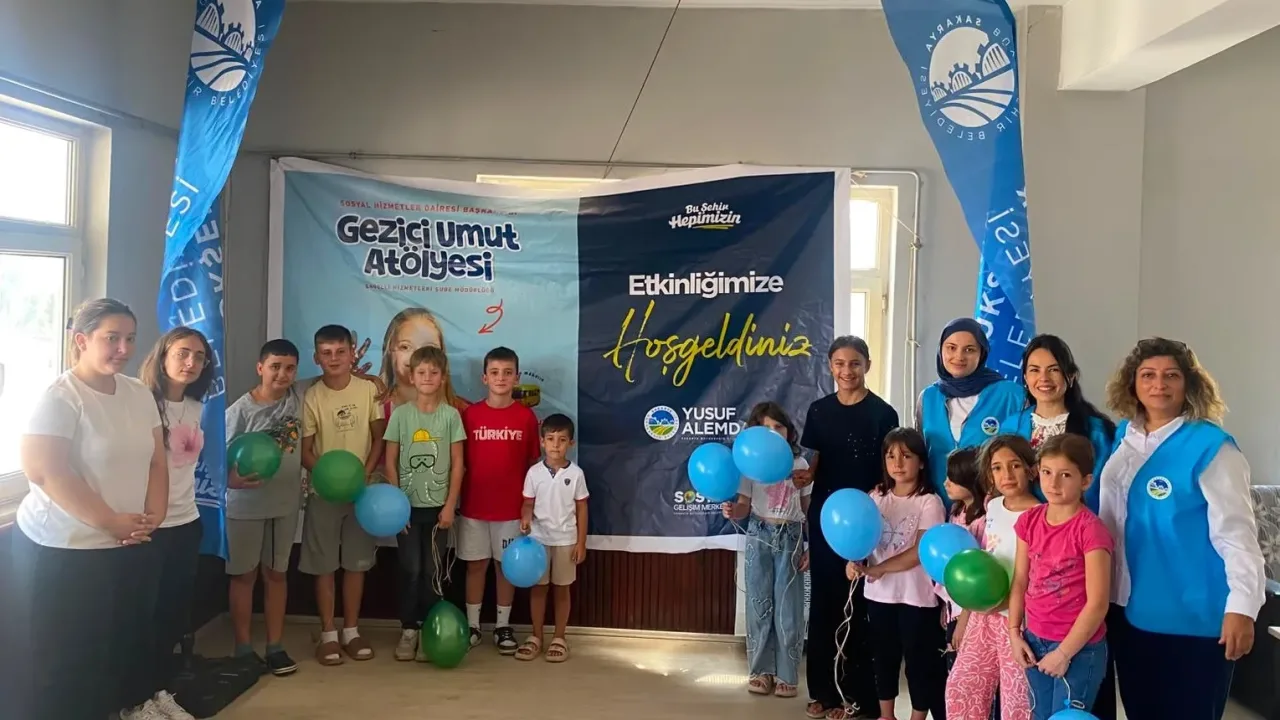 Sakarya 'Gezici Umut Atölyesi' mahalle mahalle özel bireylere