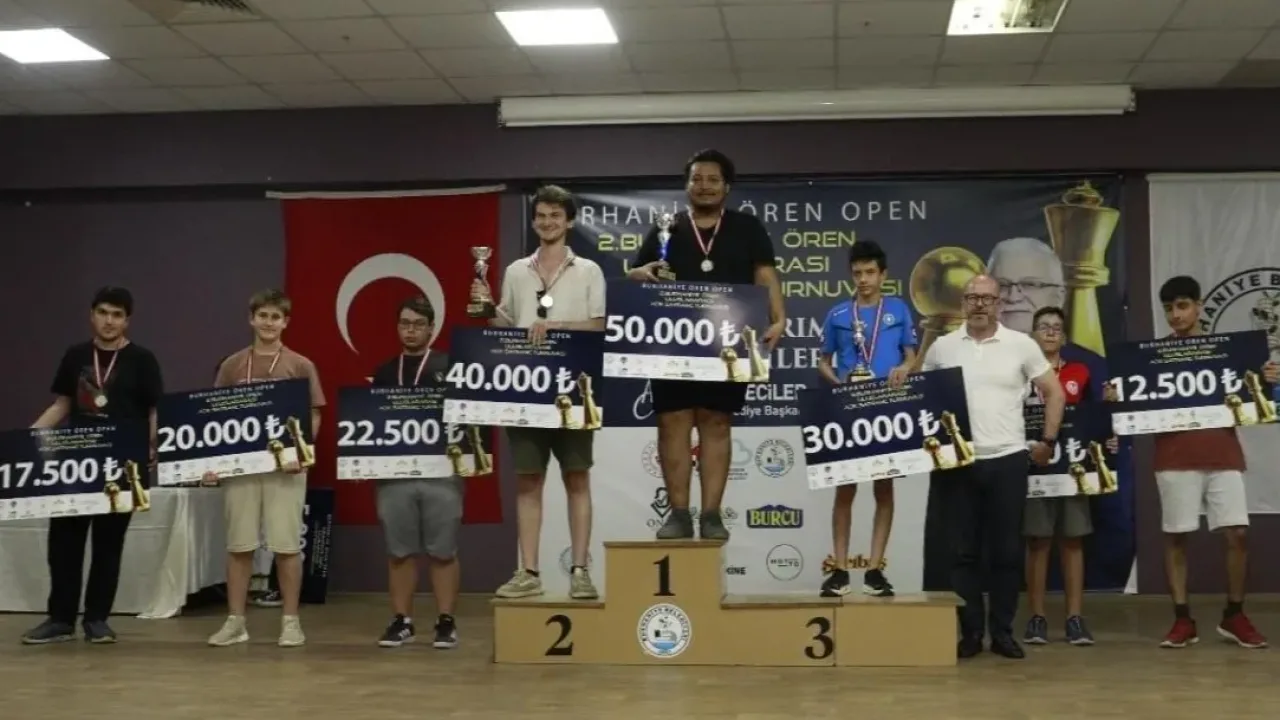 Satrançta Bursa farkı
