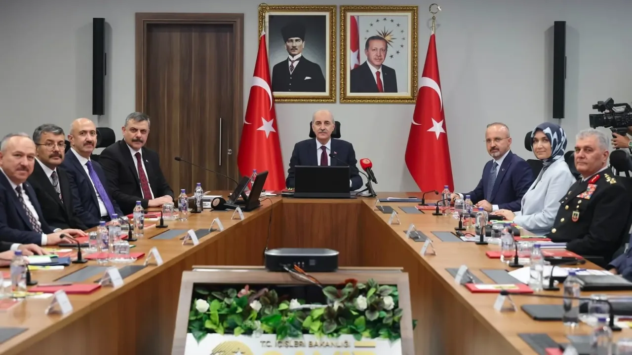 Terörsüz Türkiye için yürütülecek çalışmalar ele alındı... Bakan