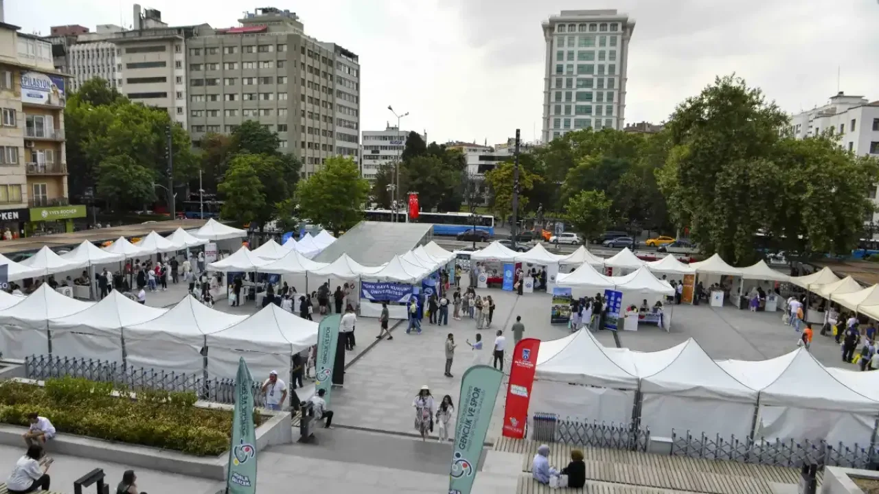 ABB 5. Üniversite Tanıtım Günleri'ni Başlattı