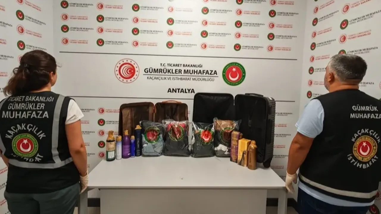 Antalya Havalimanında 18,9 kilo likit metamfetamin bulundu