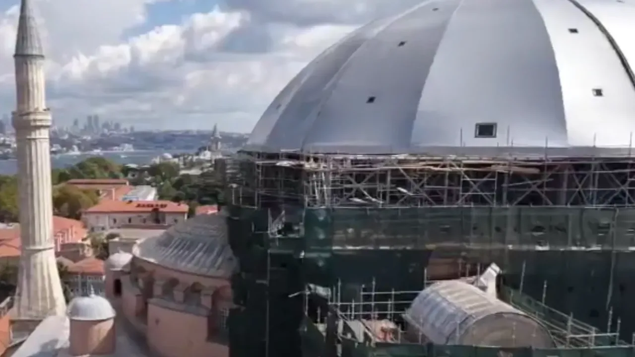 Ayasofya’da restorasyonda yeni süreç... Doğu yarım kubbeye çelik