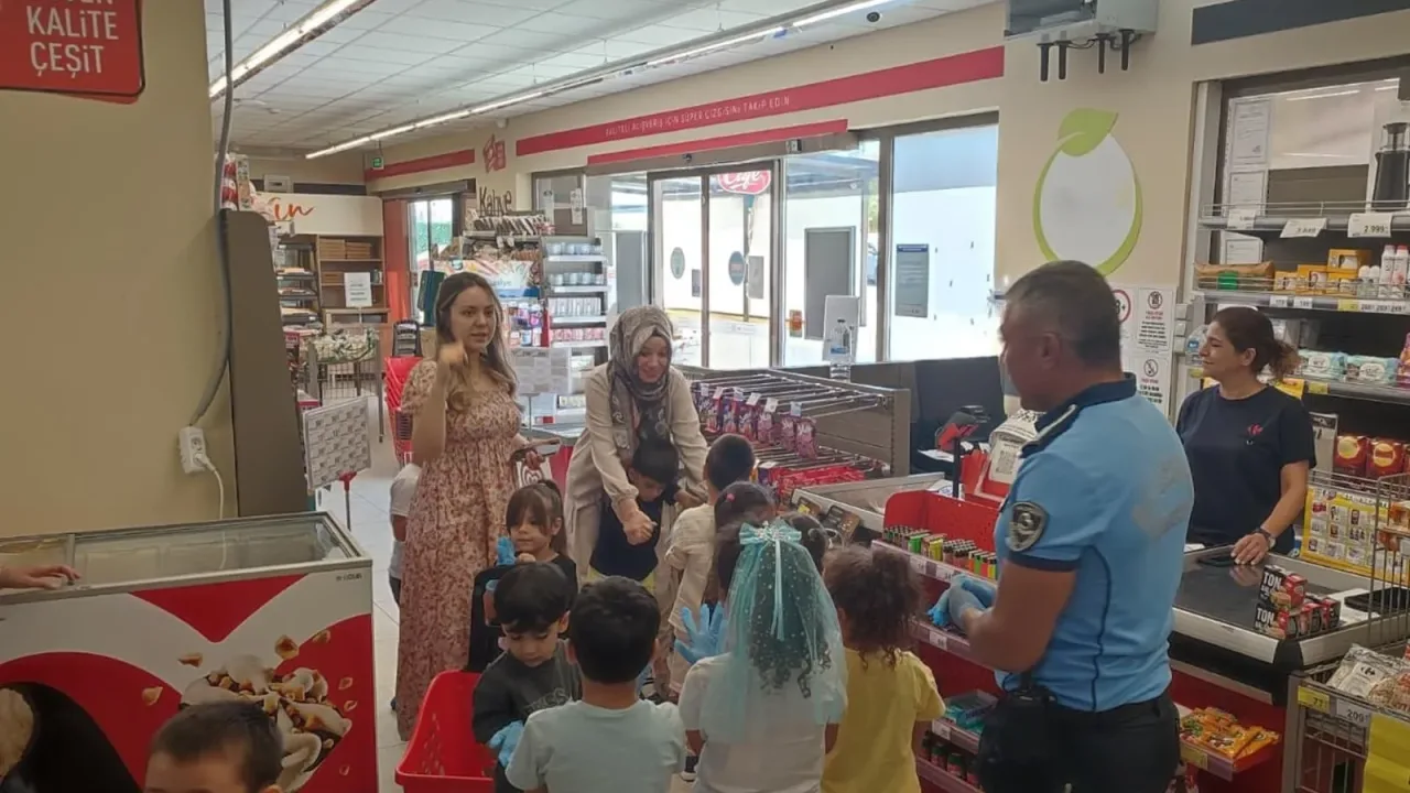 Balıkesir’de minik zabıtalar denetim yaptı