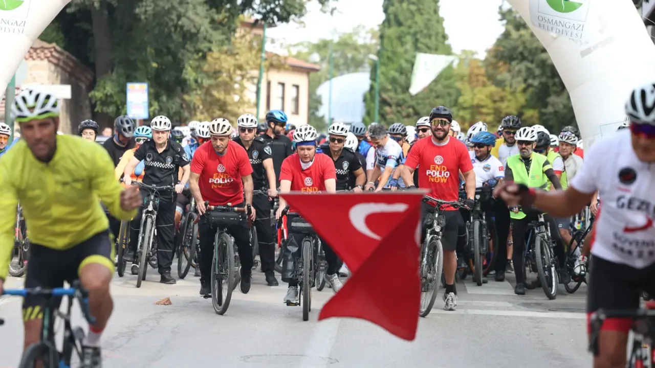 Bursa'da Tophane'den Mudanya'ya farkındalığa pedal çevrildi
