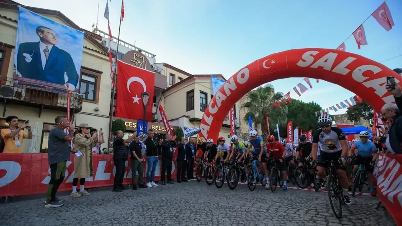 Çeşme’de 10. yıl heyecanı... Binlerce bisikletçi pedal çevirecek
