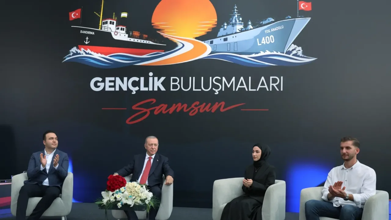 Cumhurbaşkanı Erdoğan: Geleceğin Türkiyesi'ni gençler