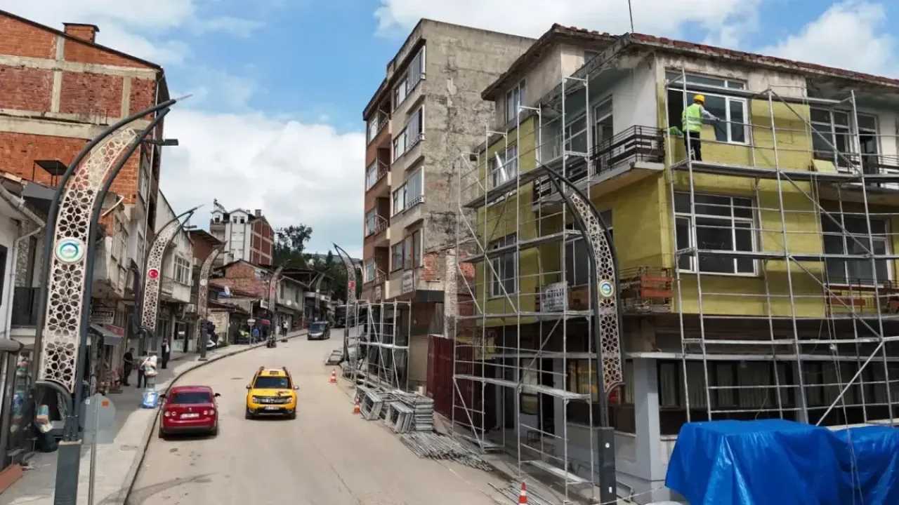 Gölköy'de 70 bina için cephe yenileme projesi başladı