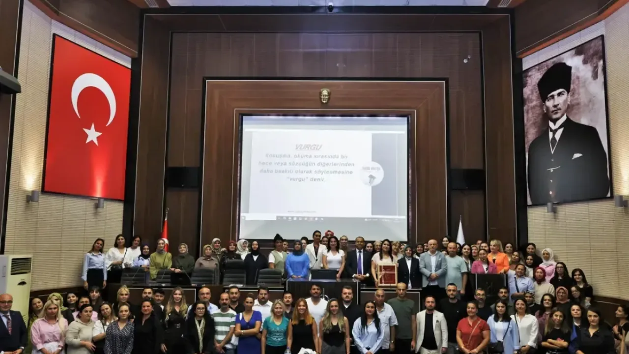 Keçiören Belediyesi personeline iletişim eğitimi
