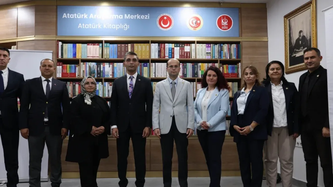 Keçiören’de Atatürk Kitaplığı hizmete açıldı