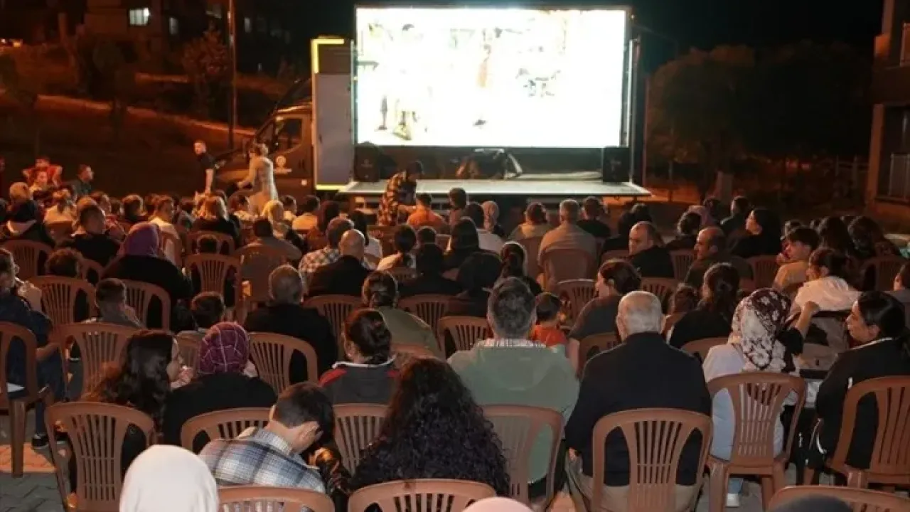 “Köyümde Sinema Günleri” ile nostalji rüzgarı sürüyor
