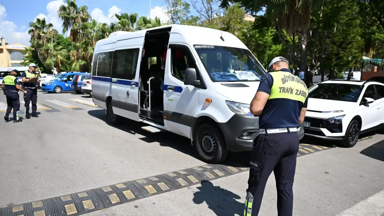 Mersin’de okul servislerine sıkı denetim