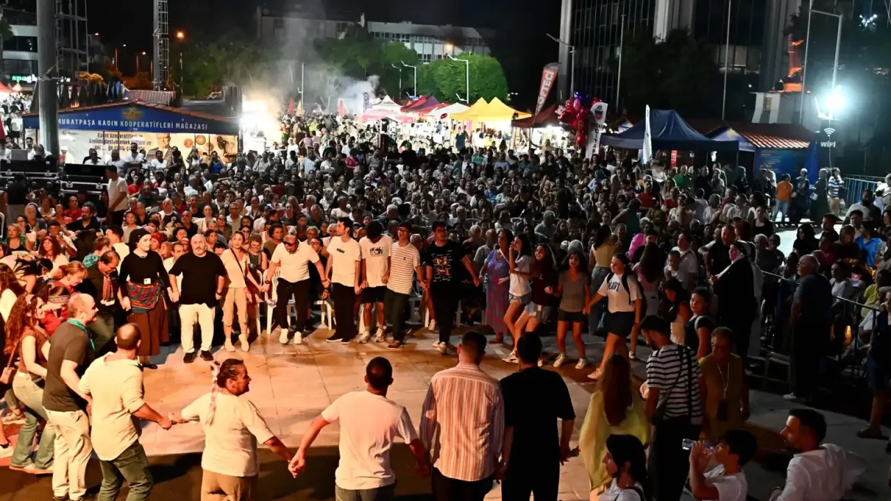 Muratpaşa’da Karadeniz fırtınası