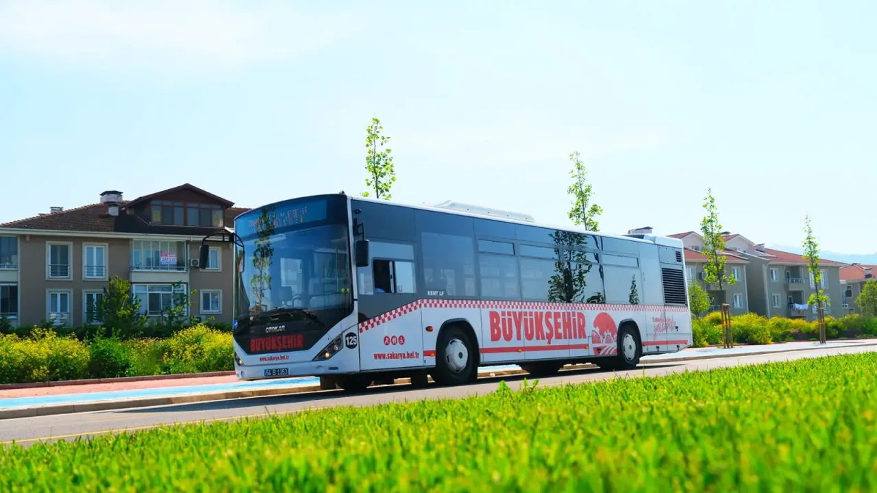 Sakarya Büyükşehir'den ulaşım kış ve okul ayarı