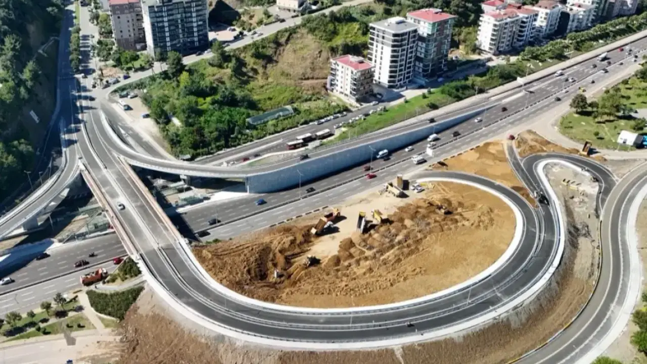 Samsun'da Kenan Şara Kavşağı düzenlemesi trafiği rahatlattı