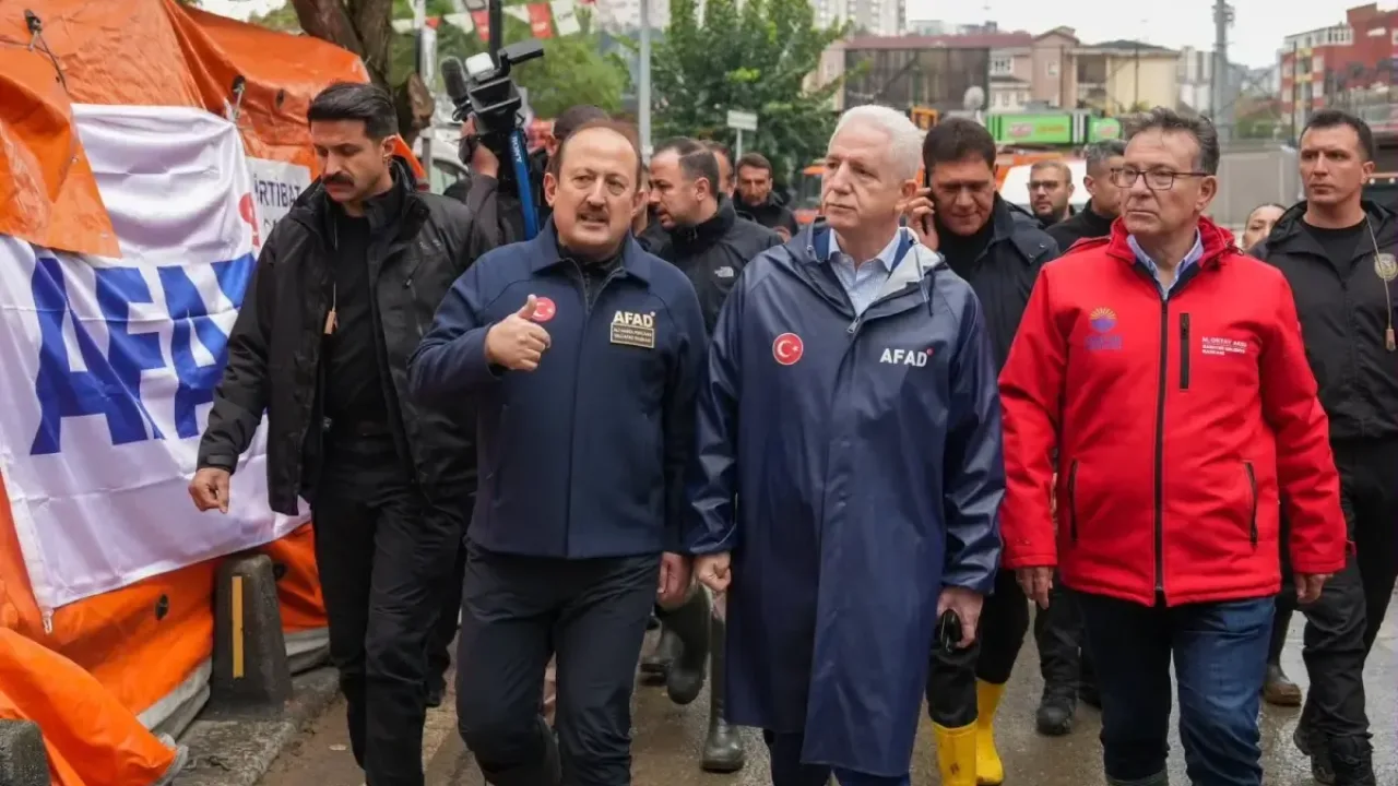 AFAD Başkanı Pehlivan, Ayazağa'daki çalışmaları inceledi