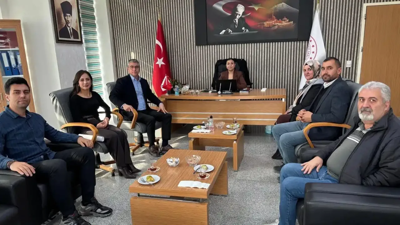 Ağrı Milletvekili Heval Bozdağ: Ağrılılar nitelikli ve eşit