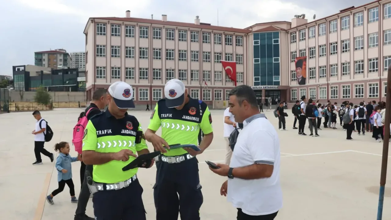 Ankara’da okul çevrelerinde 20 günde yaklaşık 20 bin kişi