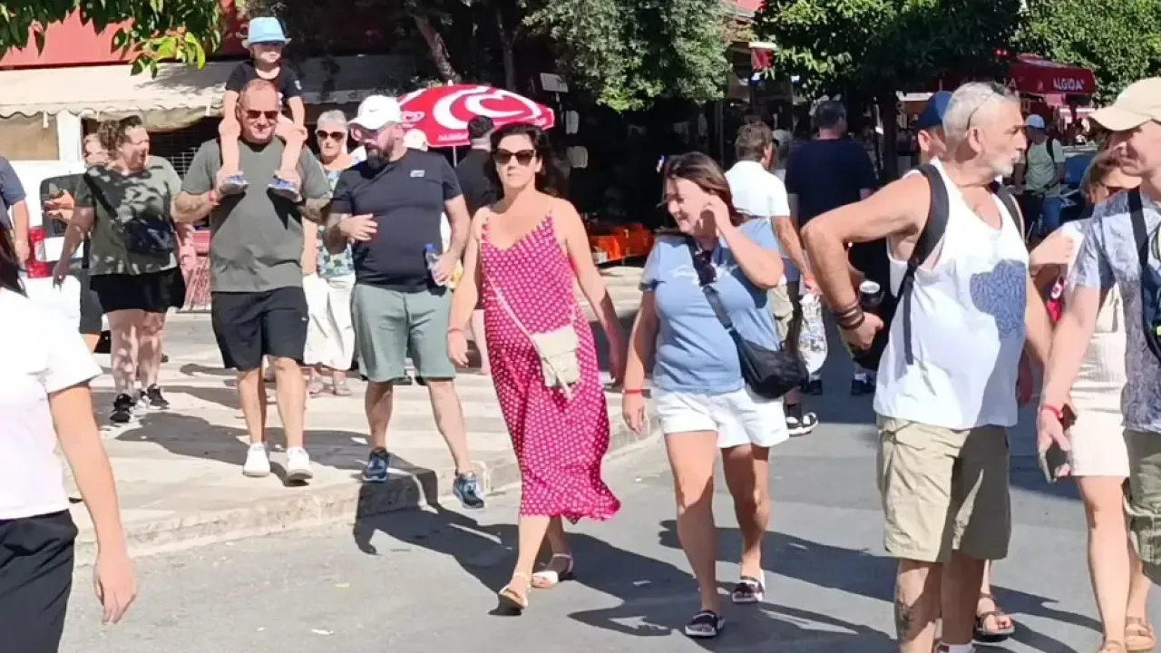 Antalya turizminde 752 bin ziyaretçi kaybı: Almanya ve İngiltere