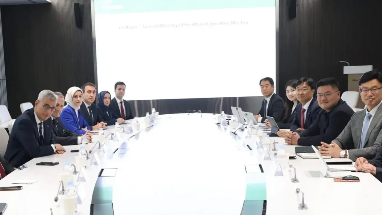 Bakan Memişoğlu, Güney Kore’de sağlık teknolojilerini inceledi